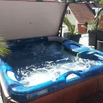 Anni Im Paradies 克费尔斯菲尔登