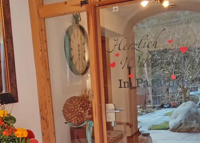 Anni Im Paradies * كيفرسفلدن